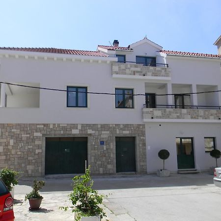 Apartments Lorenco Tisno Exterior foto