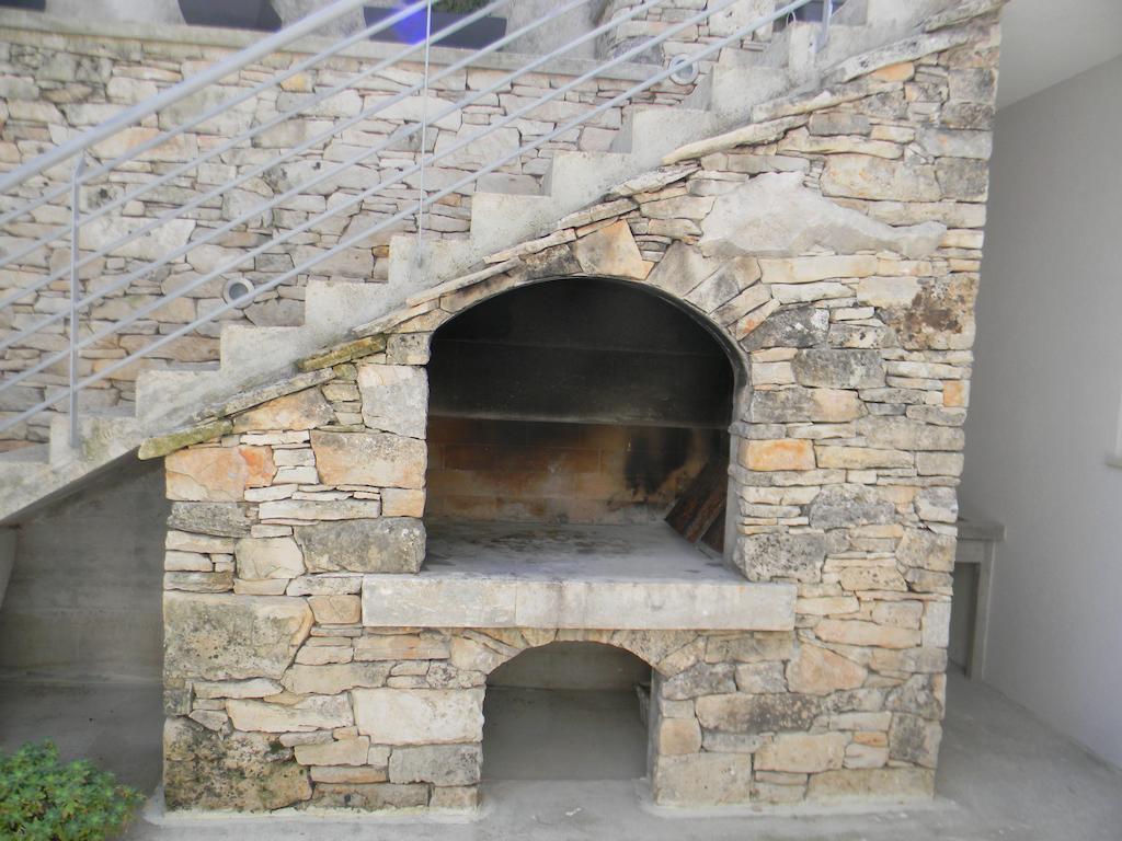Apartments Lorenco Tisno Exterior foto
