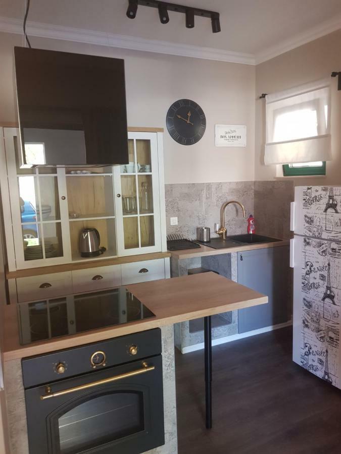 Apartments Lorenco Tisno Exterior foto